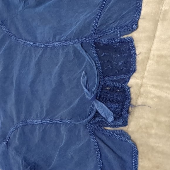 Blue jean material looking blouse - Picture 7 of 8